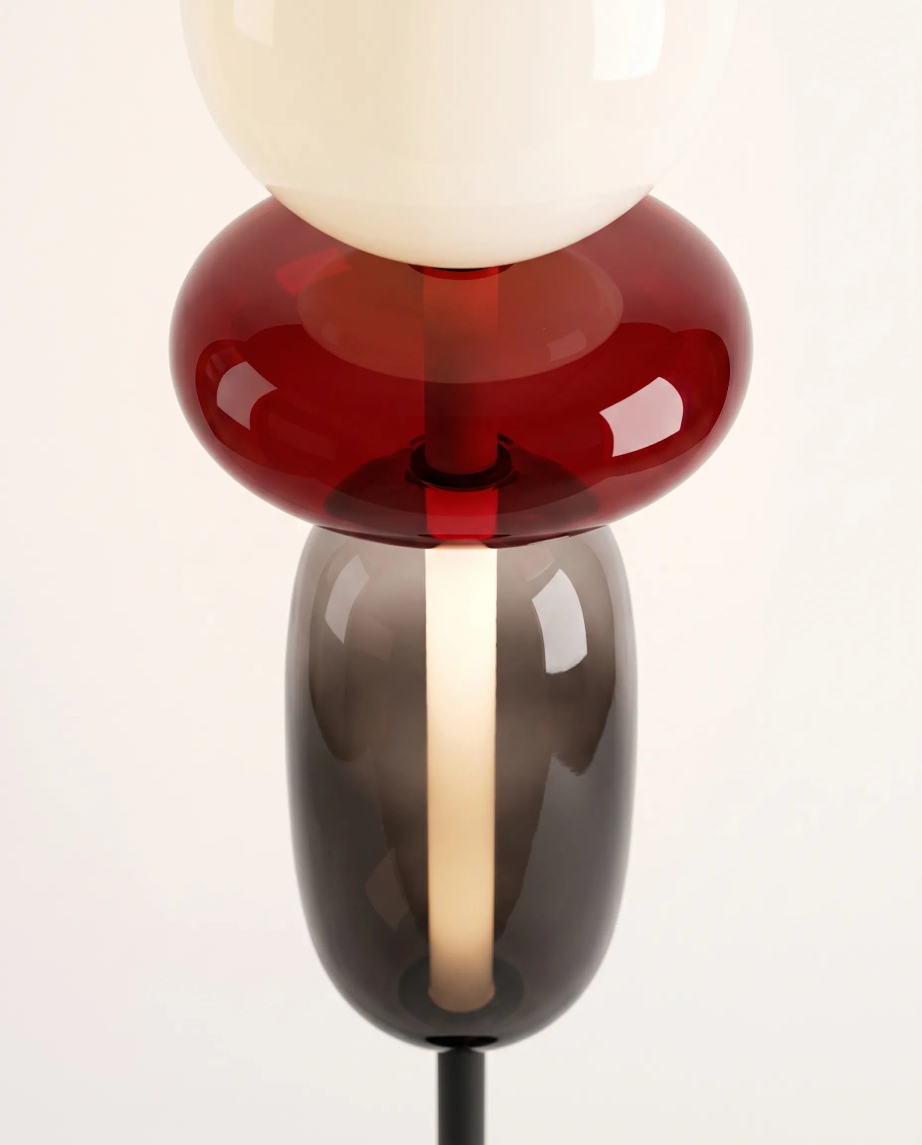 Murano, lampadaire en verre coloré — gros plan sur les matériaux et finitions | Maison Beaurel