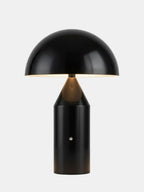 CÈPE — Lampe à poser champignon en métal, coloris noir, allumée