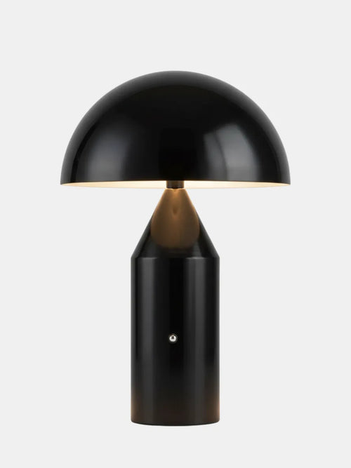 CÈPE — Lampe à poser champignon en métal, coloris noir, allumée