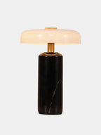 Sélène, lampe à poser en marbre et verre opalin | Maison Beaurel