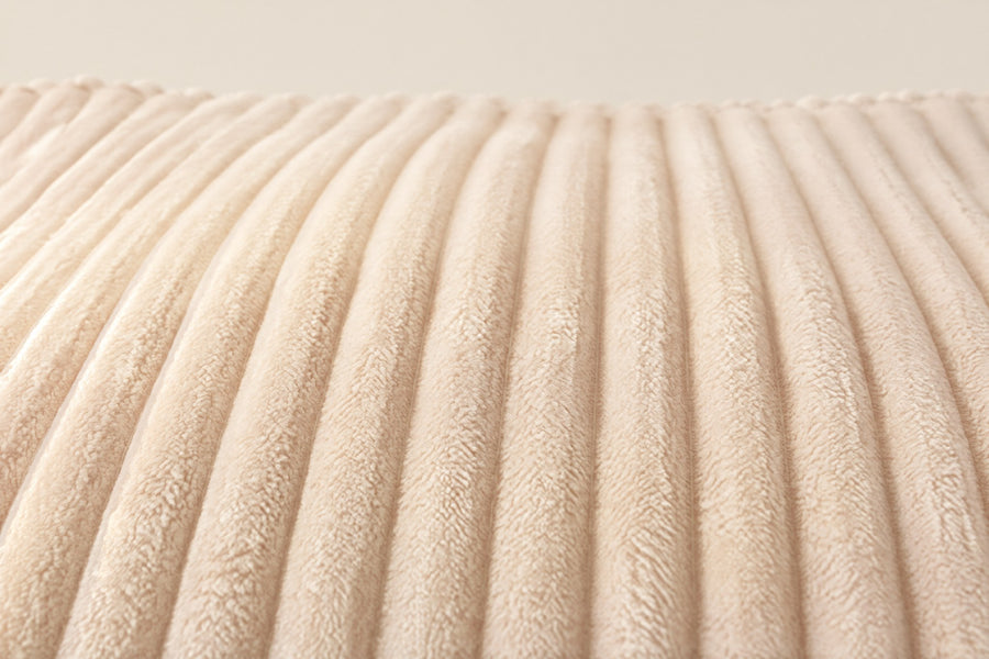 CANNELE — larges côtes de velours en relief, coloris Crème