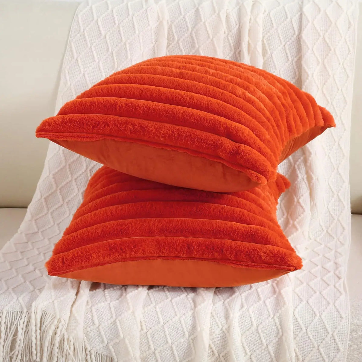 FLOCON — Housse de coussin en fausse fourrure, coloris Orange rouille