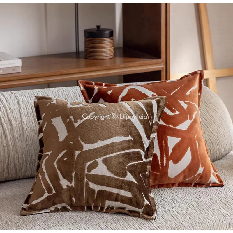 ARGILE — Housse de coussin en velours à motif géométrique terracotta, vue 4