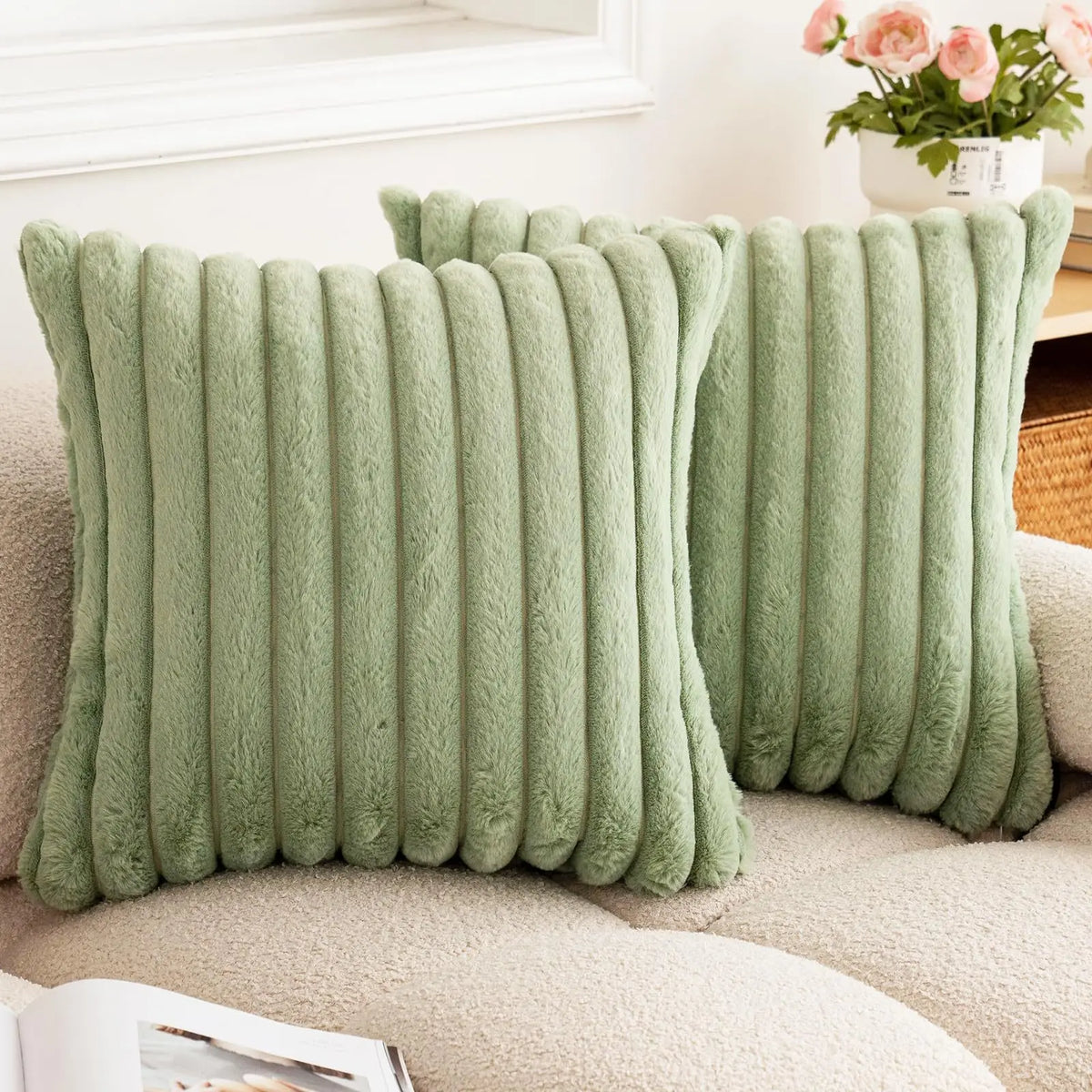 FLOCON — Housse de coussin en fausse fourrure, coloris Vert clair