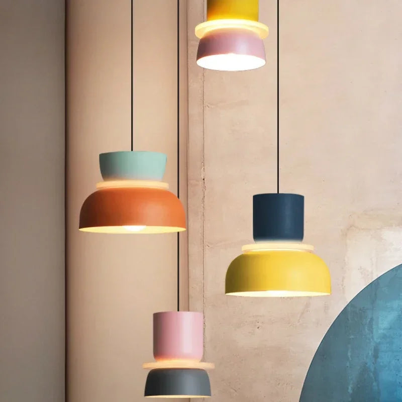 Suspension MACARON en ambiance, Lumora Paris