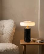 Sélène, lampe à poser en marbre et verre opalin — présentation détaillée | Maison Beaurel