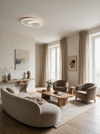 SPIRE, plafonnier LED, allumé dans un salon | Maison Beaurel